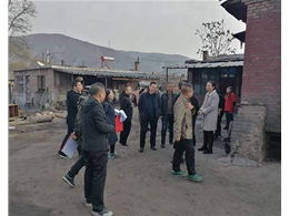 縣委、鎮(zhèn)府領(lǐng)導(dǎo)煤改電驗收工程