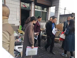 縣委、鎮(zhèn)府領(lǐng)導(dǎo)煤改電驗收工程
